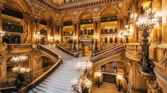 Tour Artistique et Culturel